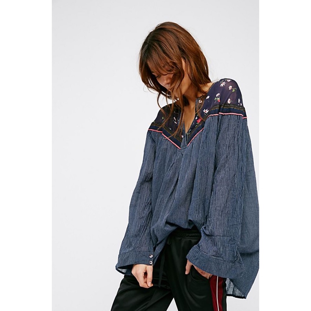 Free people blue hearts & colors long sleeve top L